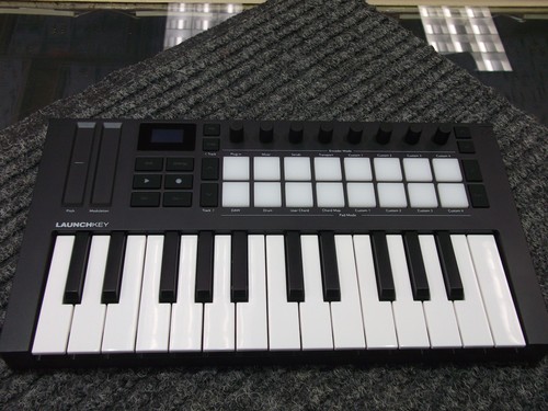Novation launchkey mini mk4 - launchkey,