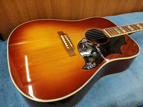Gibson usa acoustic guitar - usa,