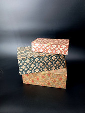 LOTTO DI VECCHIE SCATOLE DI