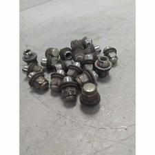 Serie x20 dadi ruote "21 Toyota Rav4 MK3  2.2 D 4WD 100 KW 2006-12