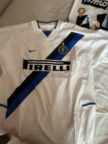 Maglia indossata amichevole - indossata,