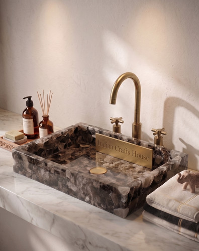 Squisito lavabo soprapiano - , in