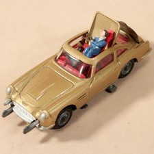 Corgi james bond 007 - corgi, aston