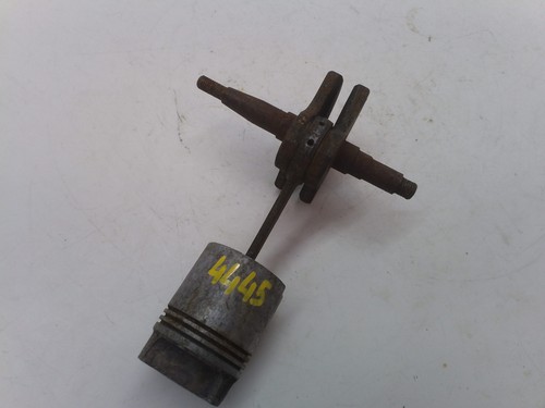 Vespa faro basso albero motore