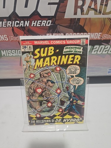 Sub mariner scritta sulla - scritta,