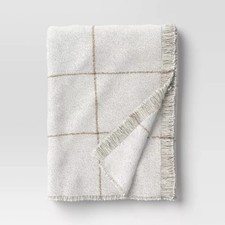 Windowpane Boucle Throw