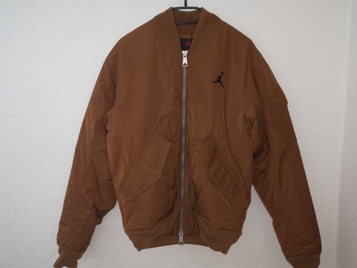 Jordan essentials statement - essentials,