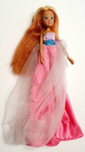 Bambola winx club flora - bambola,