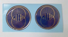 COPPIA ADESIVI RESINATI IN RILIEVO GILERA FREGIO SERBATOIO BLU  53MM AD660042