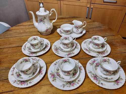 Royal albert moss rose set - albert, "moss
