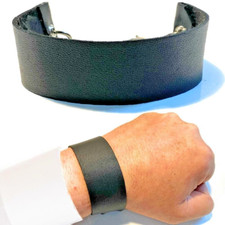 Bracciale in pelle nero da uomo donna braccialetto di cuoio piatto moto bikers