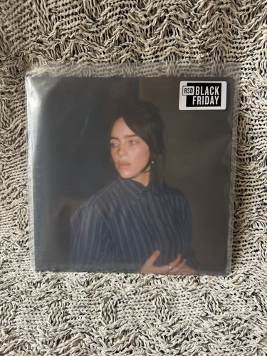 Billie eilish live limited - eilish,