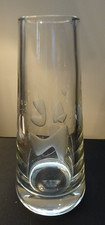 Vaso inciso motivo moderno
