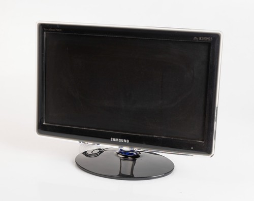 Monitor samsung syncmaster - samsung,
