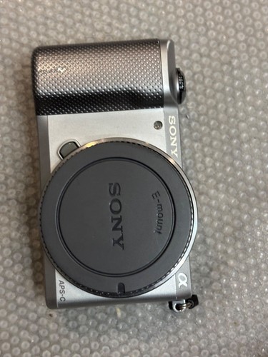 Sony alpha 5000 - sony,