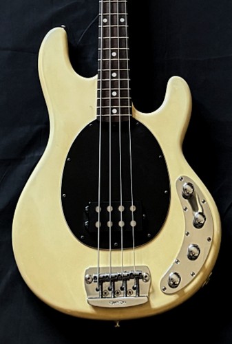 Music man stingray - music,