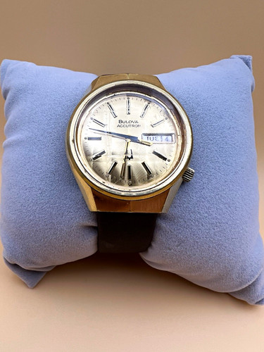Bulova accutron day date - day,