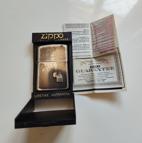 Vintage 1991 zippo lighter - zippo,