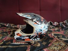 Casco Marca LAZER