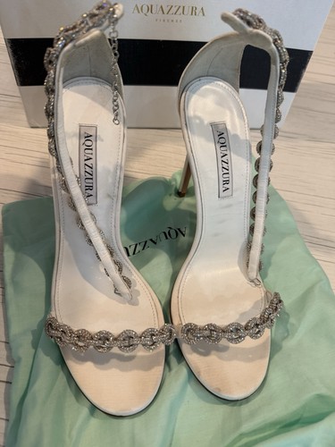 Aquazzura love link - love,