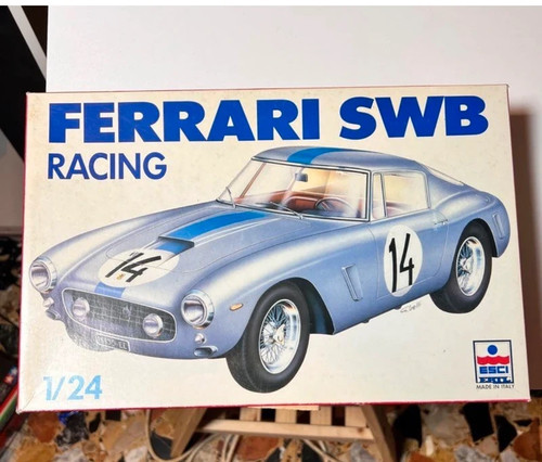 Vintage toys maquette ferrari - ,