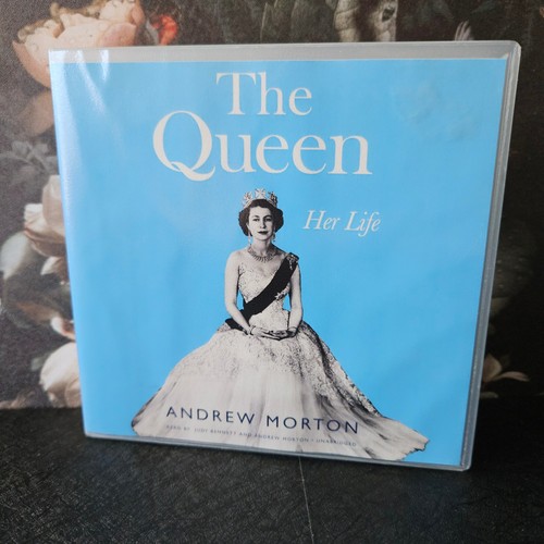 The queen her - the, by
