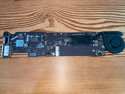 Apple macbook air a1466 - macbook,