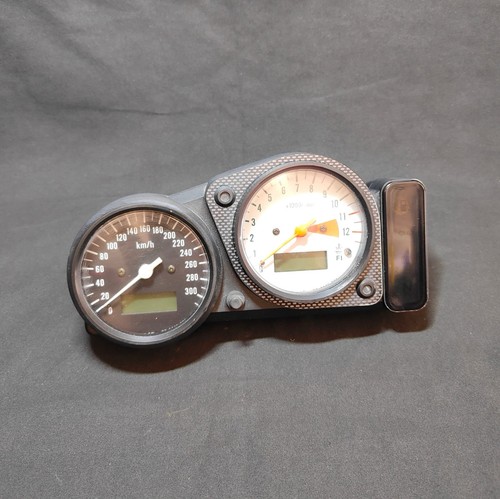 Suzuki 1000 - suzuki,