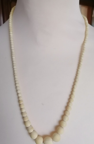 Vecchia collana vintage