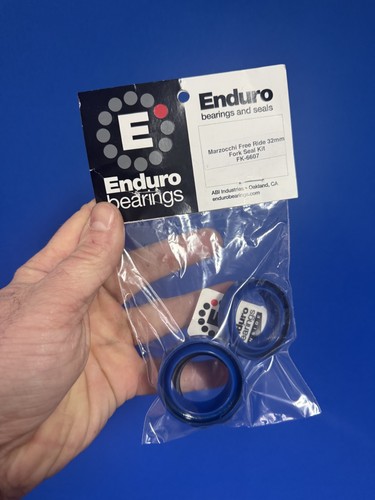 Kit guarnizioni forcella