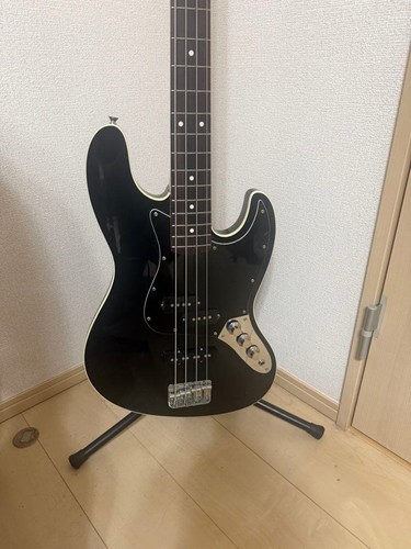 Fender japan aerodyne jazz - aerodyne,
