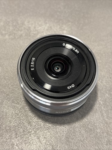 Sony sel16f28 e - e,
