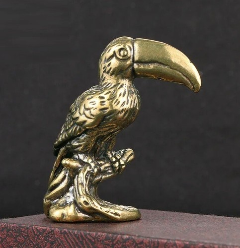 Statua animale uccellino