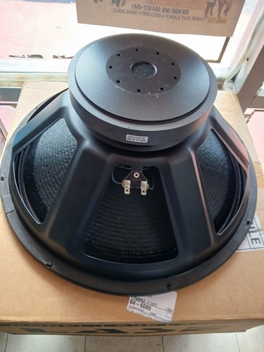Woofer subwoofer - woofer,