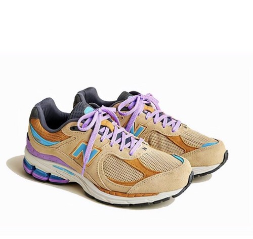 New balance 2002r crew - new,