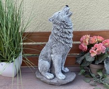 Statua in pietra antigelo lupo