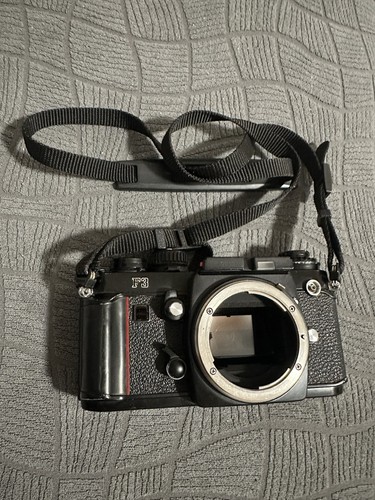 Nikon - , f3