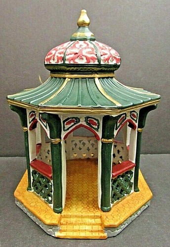 Gazebo vittoriano - , in