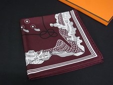 Sciarpa di seta HERMES Les