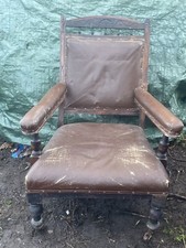 ANTICA POLTRONA VITTORIANA /