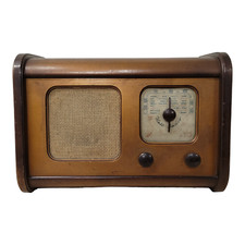 Radio in legno Watt Radio AR48, Italia, del 1948