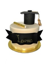Torta finta per Laurea