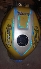 suzuki gsxr 750 k2 serbatoio carburante 