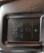 Appoggiabraccio sedile ant. consolle centr.  AUDI A4 (8K) 2.0 TDI FAP (88 Kw)