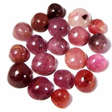 Anello cabochon rotondo rubino