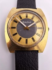 Mens Bulova 17j 1974 Yellow