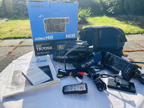 Sony ccd tr705e hi8 - hi8, digital