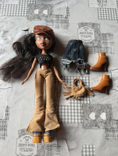 Bratz bambola con - bambola, outfit