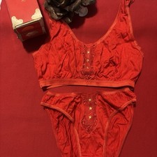 Completo Intimo Rosso Vintage