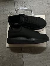 alexander mcqueen nere